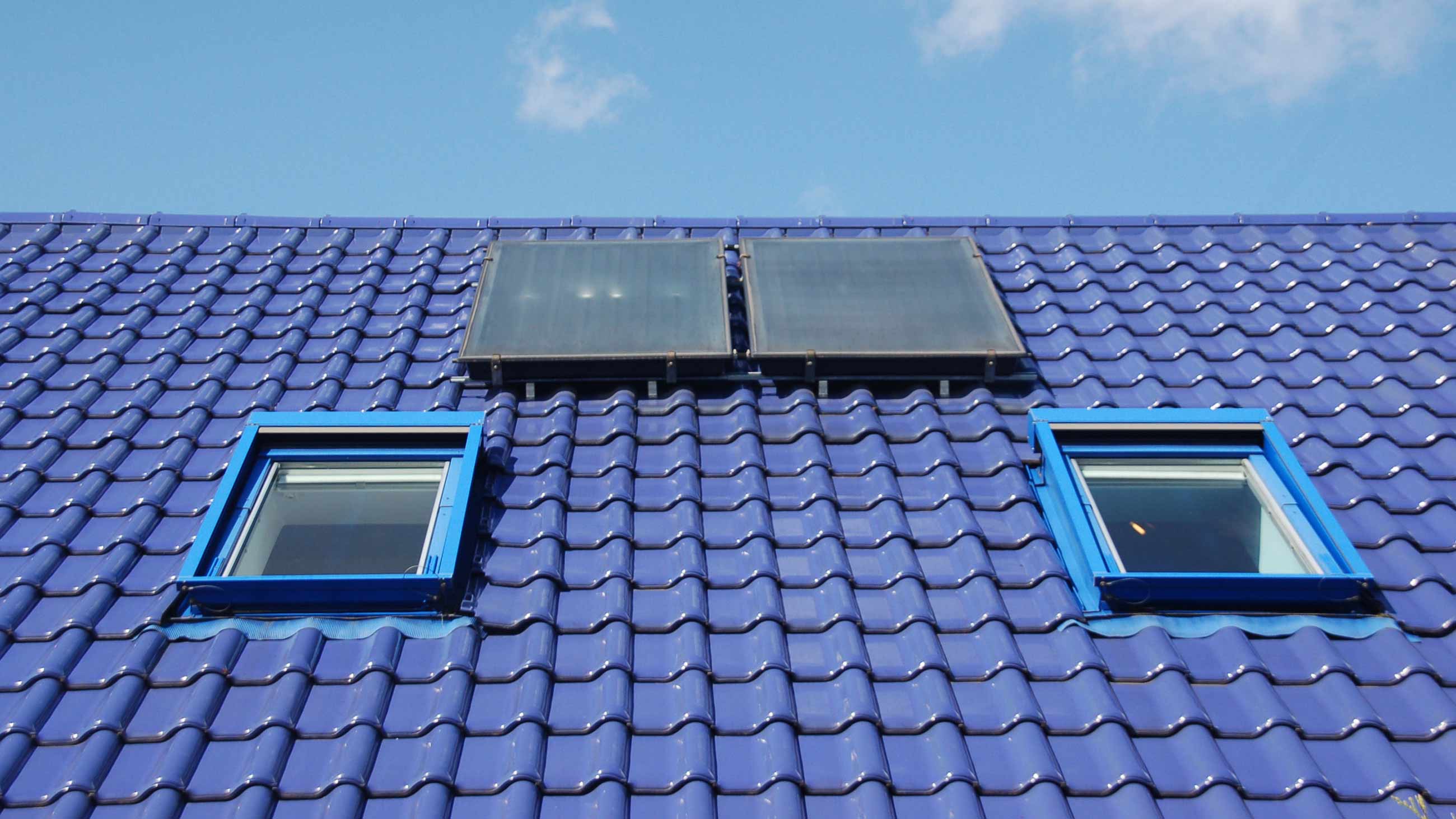 dachdeckerei_muenchen_spenglerei_leistungen_steildach_dachsteine_1